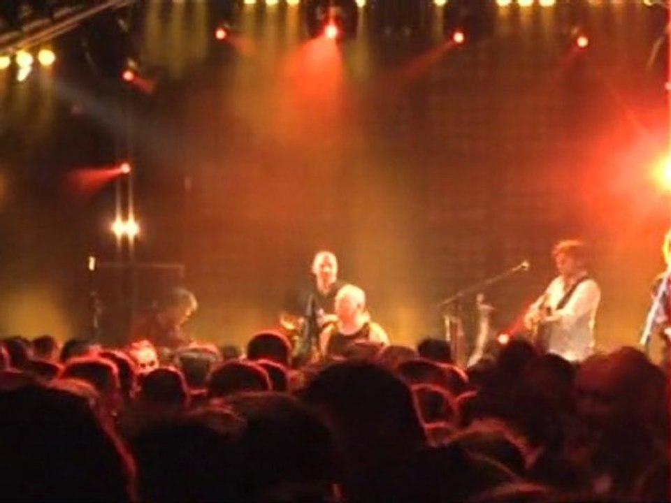 Isabelle Mes souliers sont rouges VTS_01_1