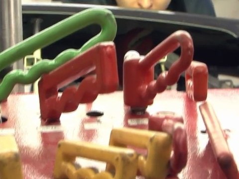 СПБ: Ремонт вмятин без покраски. Скидка 50% - за 150 рублей.