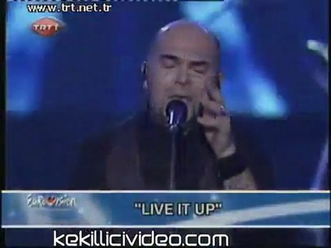 Yüksek Sadakat Live it Up Eurovision Şarkısı 2011