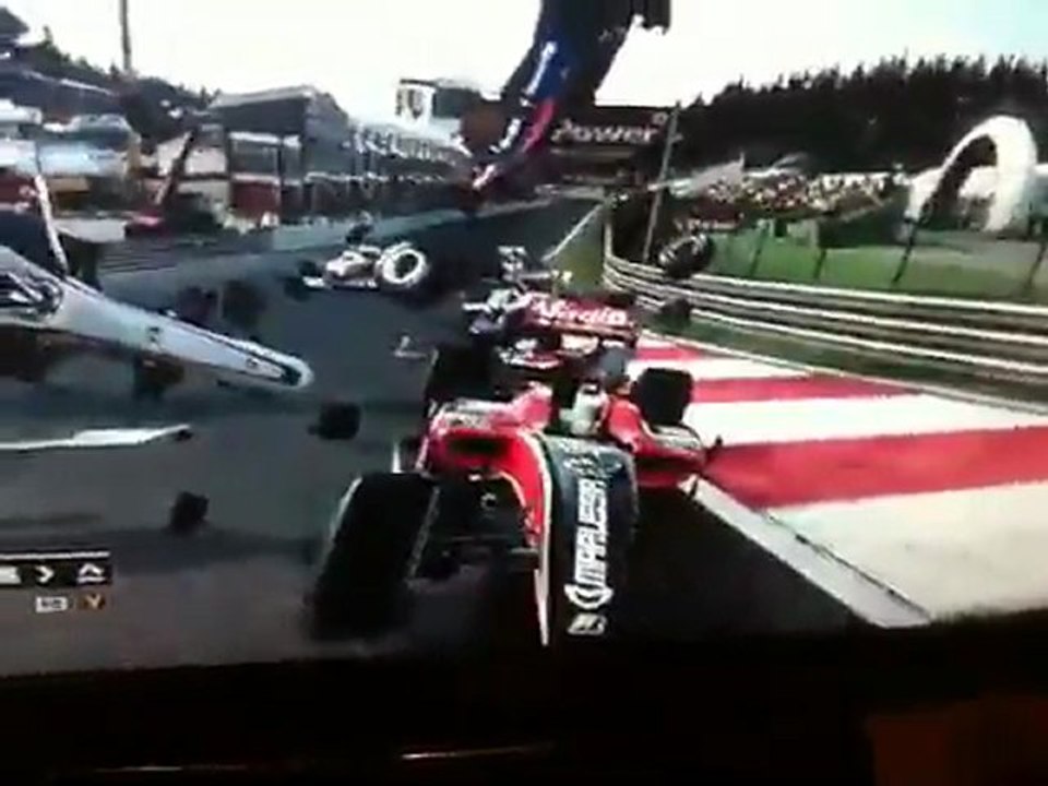 Big F1 2010 crash