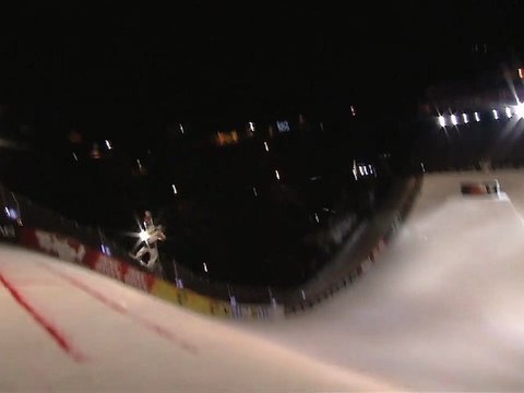 TTR Tricks - Peetu Piiroinen Snowboarding Tricks at Air & Style Innsbruck