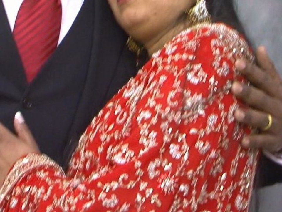 OviyaVideo/ Nenjil Nenjil/ 07814413090/ UK