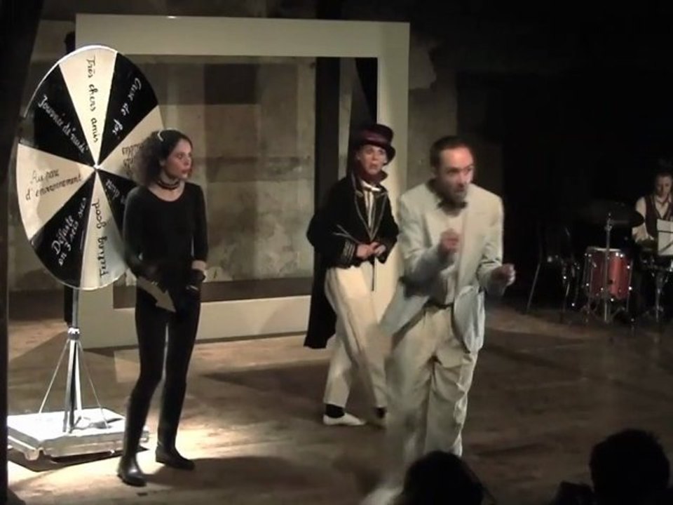 Retour de Vacance.  extrait 2 - Au parc d'environnement