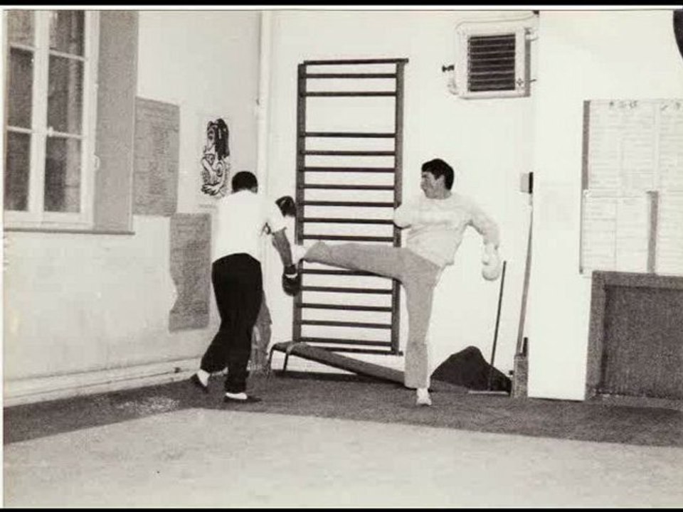 Film dede a la boxe française