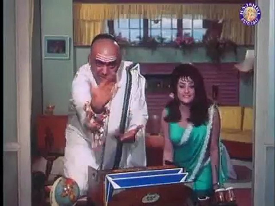 Ek Chatur Naar - Saira Banu, Mehmood, Sunil Dutt & Kishore Kumar - Padosan
