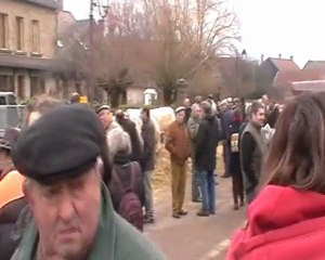 Gérard Paillard était bien entouré, une foule compacte, tout