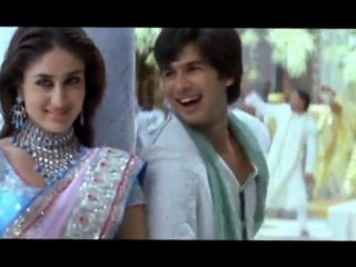 Ghoomar from Chup Chup Ke