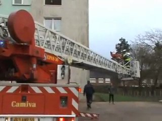 Avesnes pompiers et grande échelle