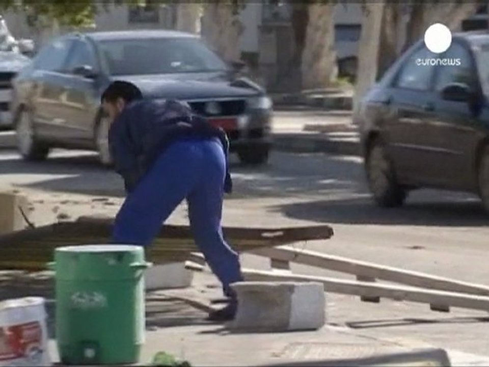 Anti-regime rebels make gains