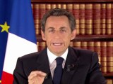 Sarkozy met en garde contre les flux migratoires 