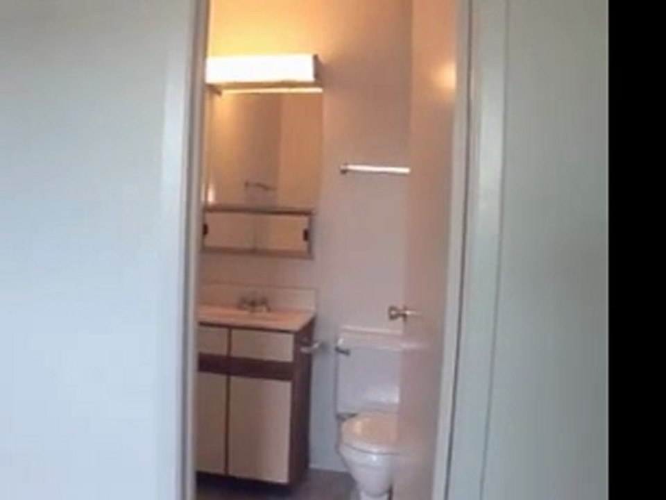 Hinsdale Lake Terrace Apartments in Willowbrook, IL 60527