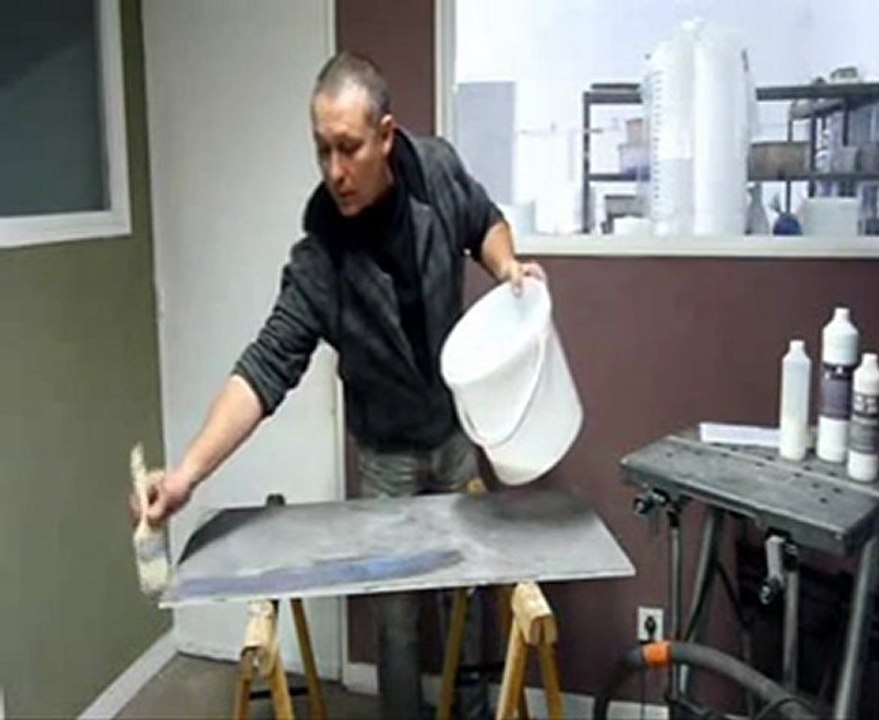 beton cire online ponçage et application du bouche pores