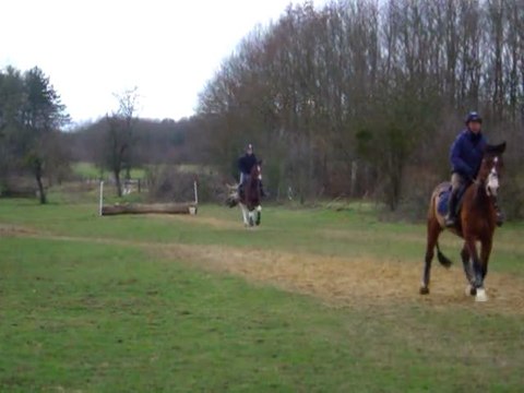 Tirelire : cross / Premier saut