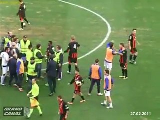 Il Foggia non restituisce palla e segna: rissa in campo