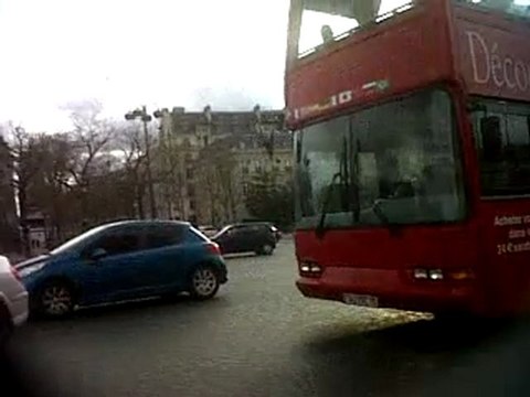 Rond point de l'étoile, ça c'est fait !