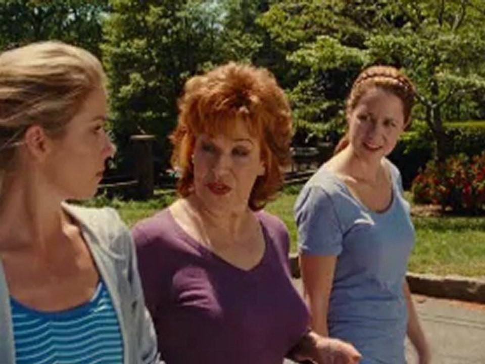 HALL PASS – Official Trailer