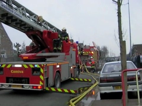 Incendie généralisé à Douai Frais Marais