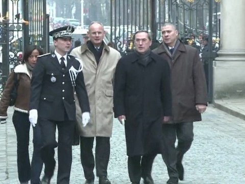 Guéant salue le bilan de son prédécesseur Hortefeux