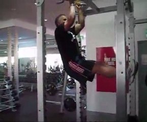 Pike chin-up