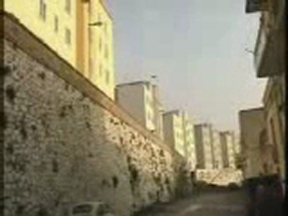 muro crollat
