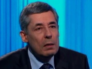 Lapsus de Guaino: "vacances en Tunisie... euh... en Libye"