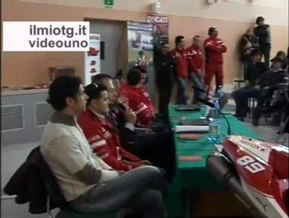 DUCATI: ANTEPRIMA MONDIALE DELLA NUOVA MOTO