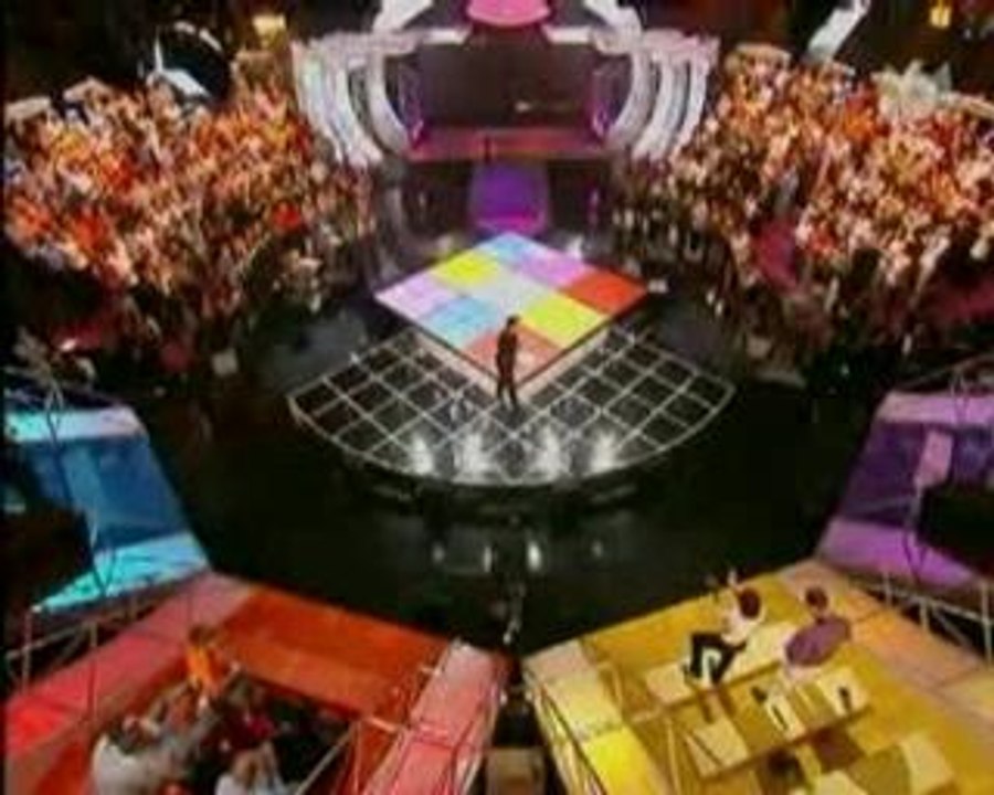 Look Jeanne Mas-en rouge et noir