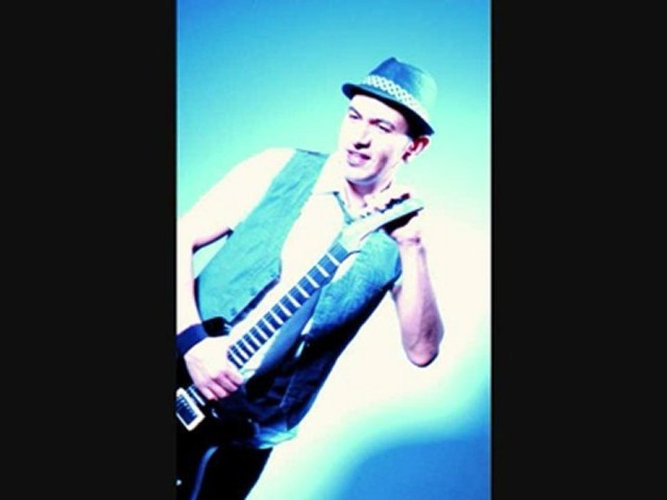 KAAN ÖZTÜRK - DERYALAR (CANLI)