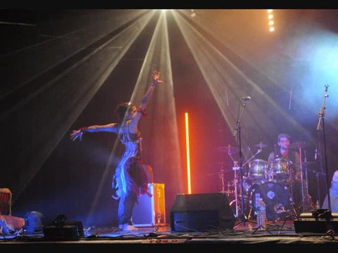 Nyama en concert à Thouaré le 26 2 2011