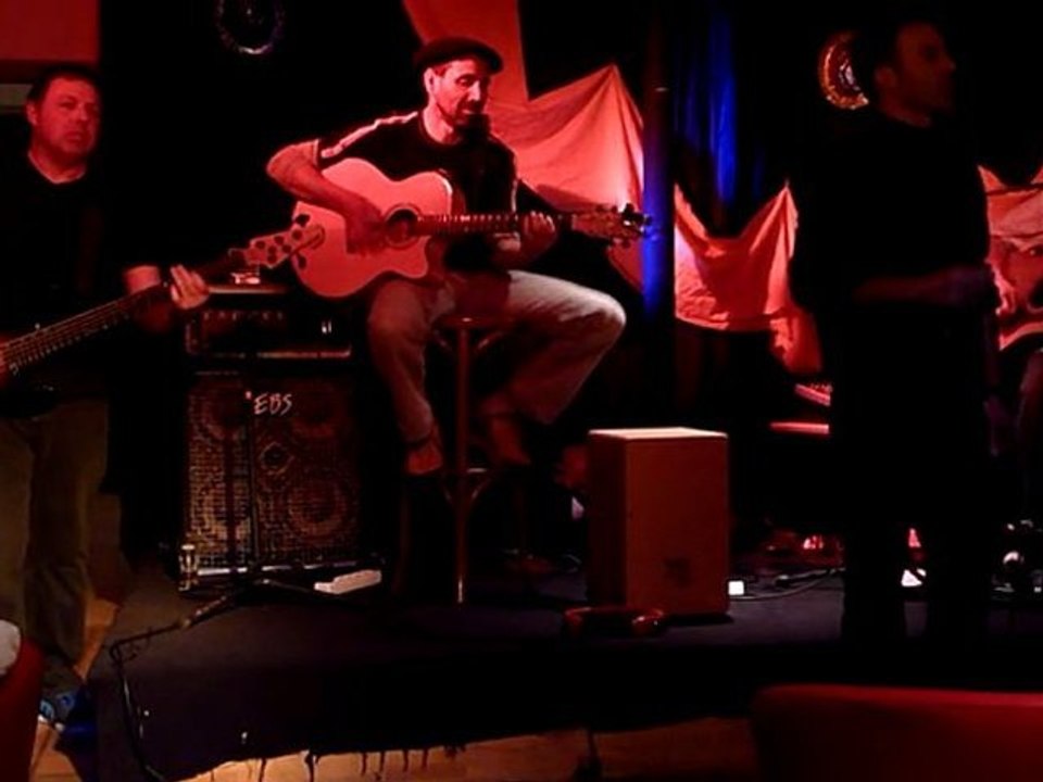 Nick & Bed Bugs - Beds are burning - Cover