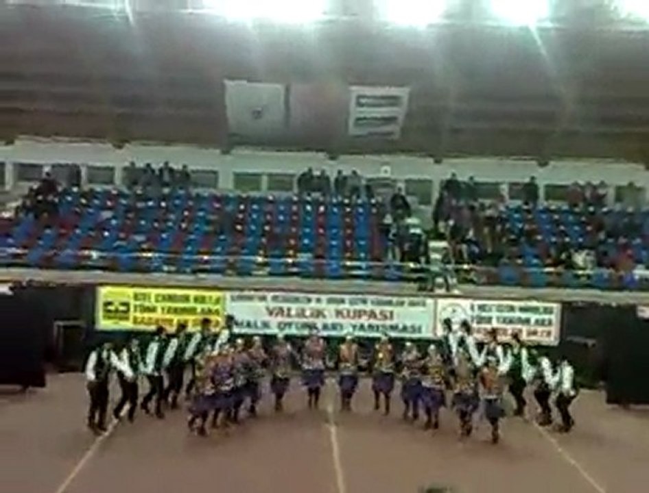 TRABZON STİLİZE HALK OYUNLARI BİRİNCİSİ-ARAKLI(E.M.L)