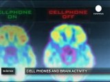 Study finds brain responds to mobile signals