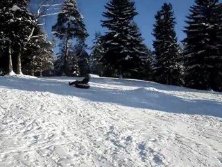 Катание на ватрушках 2011год.