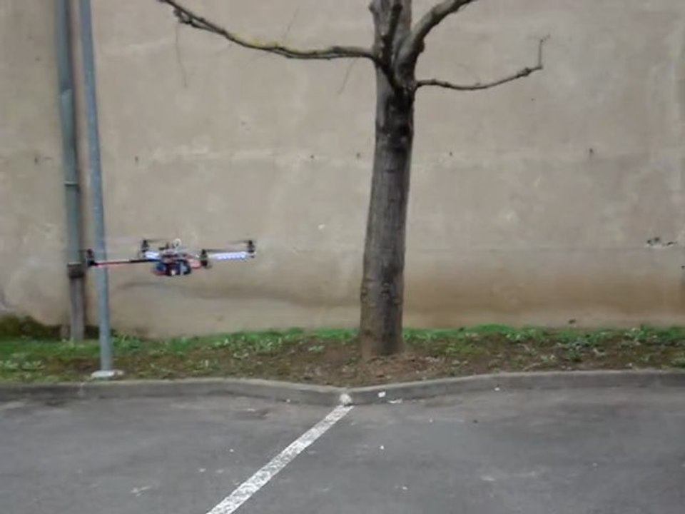 1er test en vol du quadwii de Ben