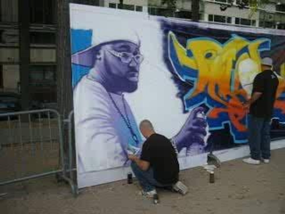 Noé 2 Graffe sur Paris