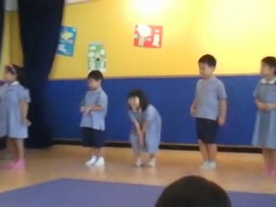 Charlotte, école, jan 2011, part 2