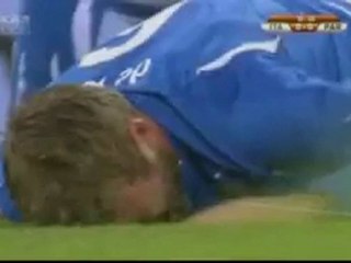 De Rossi dive