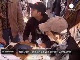 Sim card sales at Tunisia-Libya border - no comment