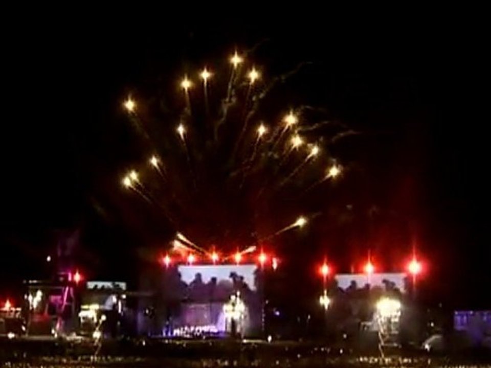 Jean Michel Jarre - Tribute to Jean Paul II (Acropolis)