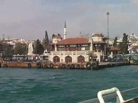 matillaatasever- DOLMABAHÇE PALACE BOSPHORUS