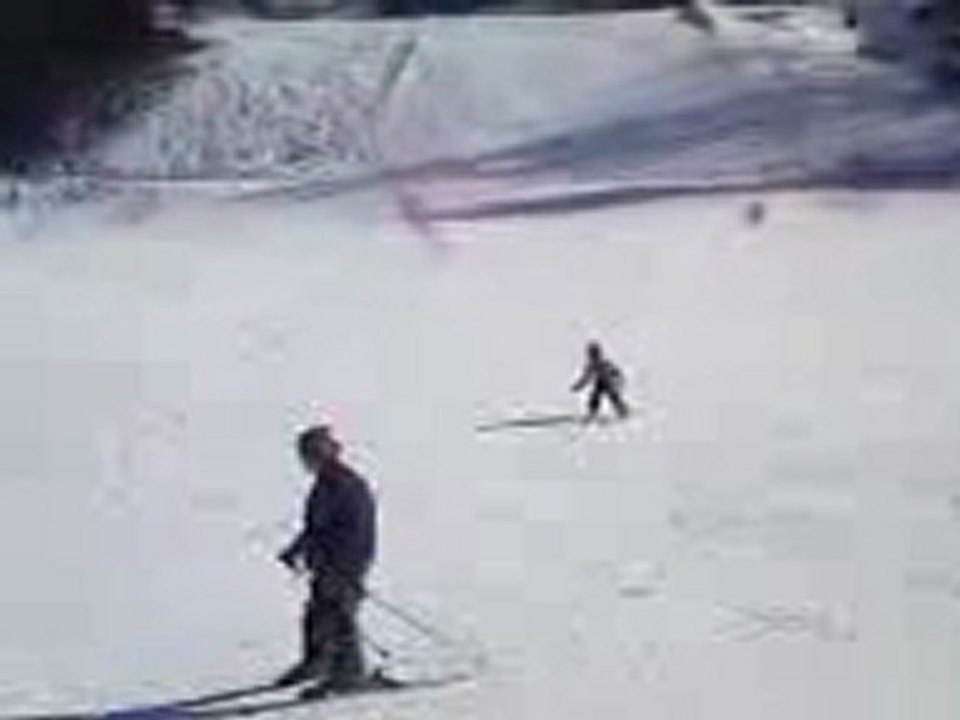 ma niece (5 ans) est aussi une future freerideuse ;)