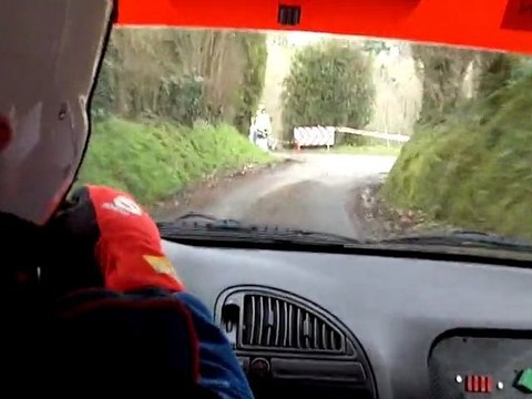 rallye de la cote fleurie 2011 delabriere saxo n2 es3