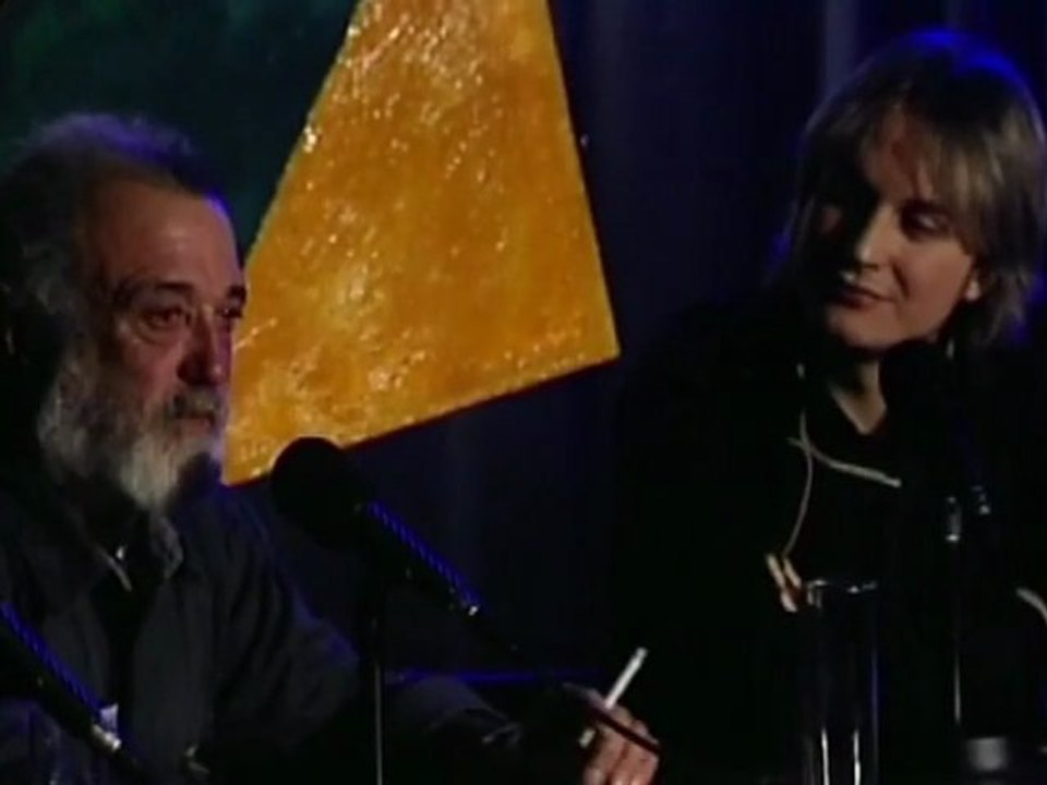 Entregolfos: Manolo Chinato - Ama a mama