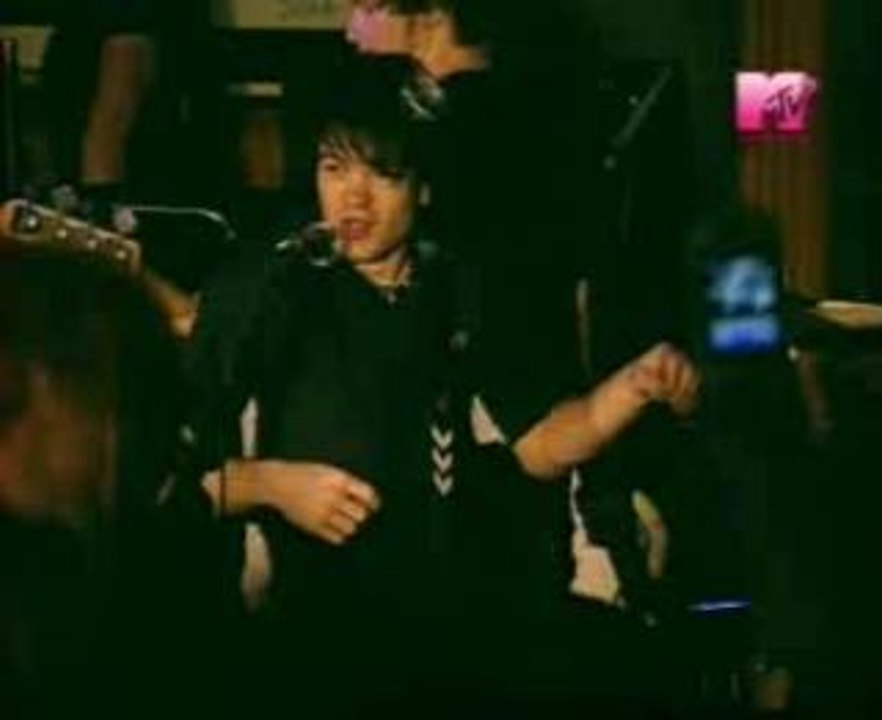 Sum 41 - We're all to Blame (Live)