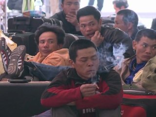 Asian workers recall frightening escape from Libya