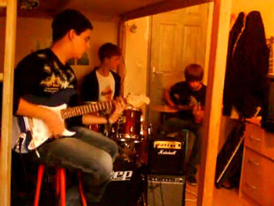 Nirvana : Smells like teen spirit