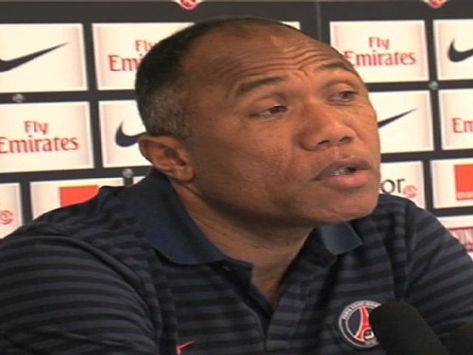 Foot365: Kombouaré s'en prend aux arbitres