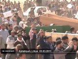 Hundreds mourn Libyan anti-govt protesters - no comment