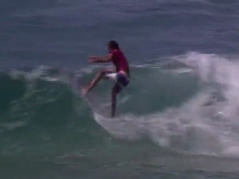 PAULINE ADO sur le WCT Surf ASP 2011 [ROXY PRO GOLD COAST]