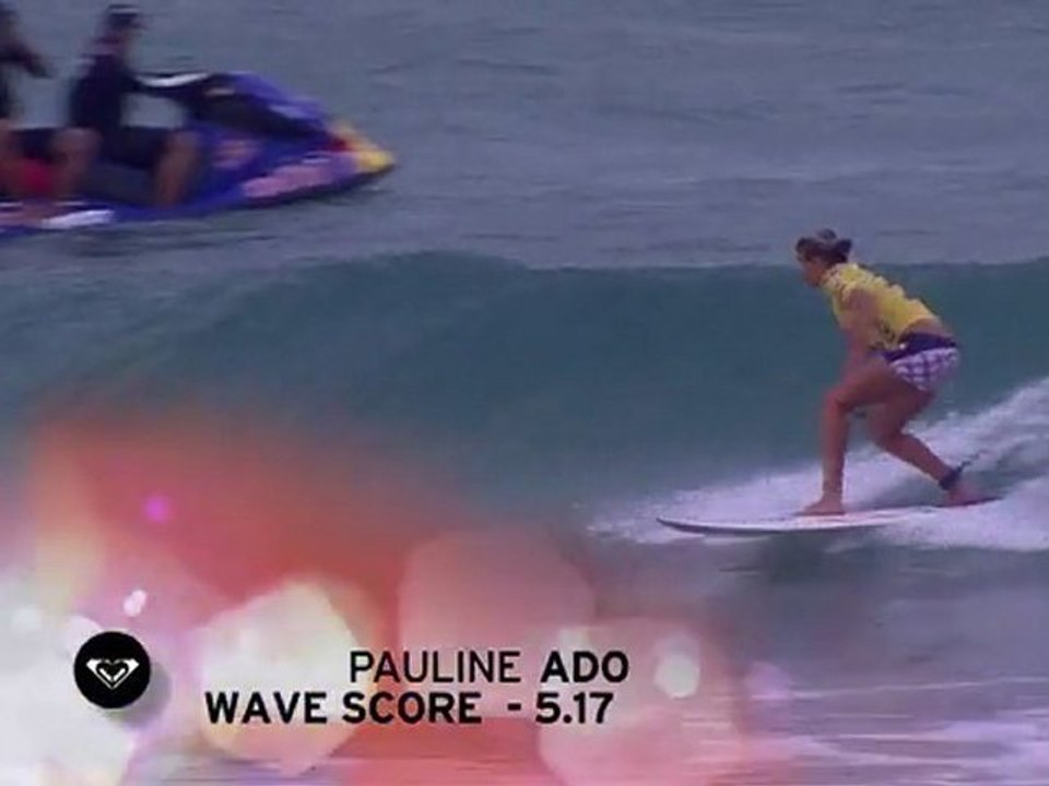 PAULINE ADO sur le WCT Surf ASP 2011 [ROXY PRO GOLD COAST]